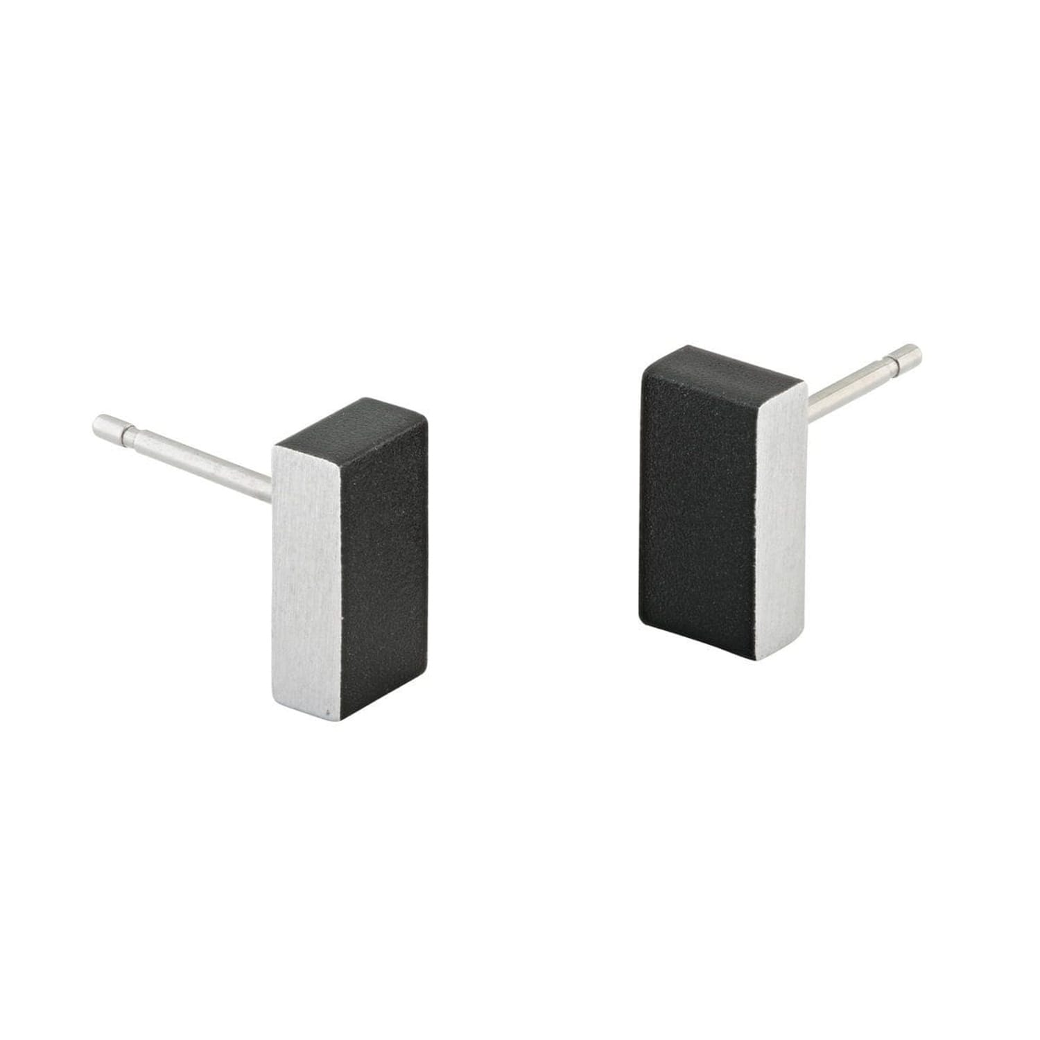 Ohrstecker VAJEN Schwarz | O23Z