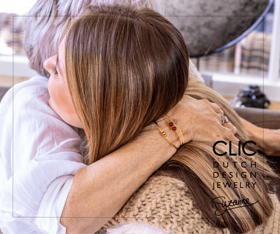 CLIC by Suzanne Gutschein