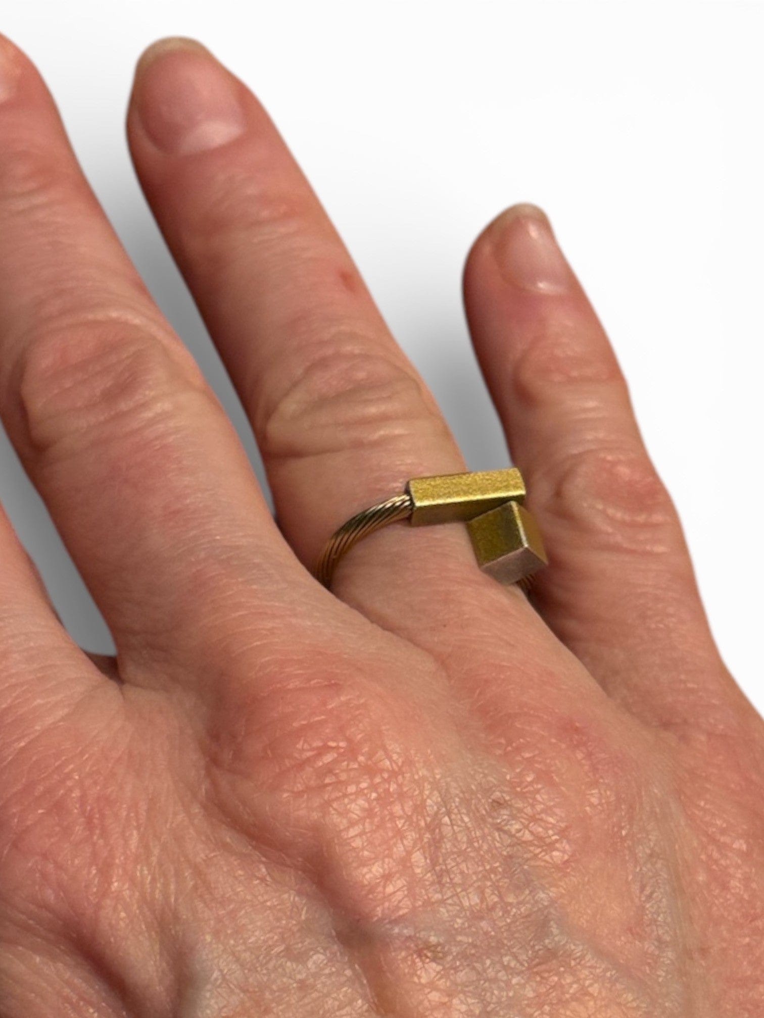 Ring CARO Goldfarben | R14G